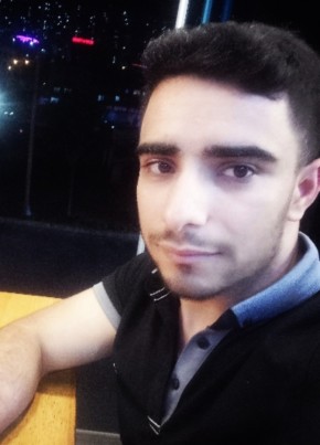 Ahmet, 25, Türkiye Cumhuriyeti, Esenyurt
