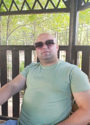 Виталий Гончаров из Nürnberg 44 года