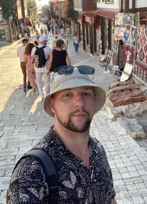 Владислав из Екатеринбурга 31 год