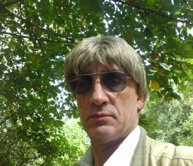 Антон, 74 года, Москва