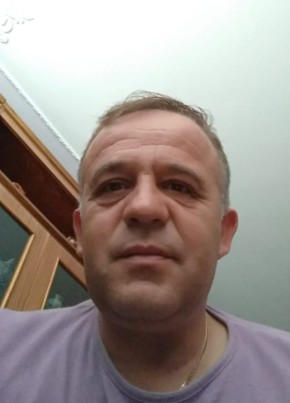 Ruslan, 52, Repubblica Italiana, Sala Consilina