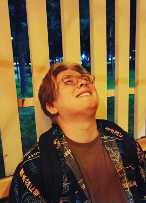 Дмитрий из 부산광역시 26 лет