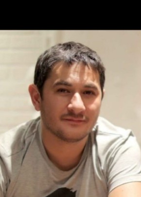 Аброр из Iskandar 44 года