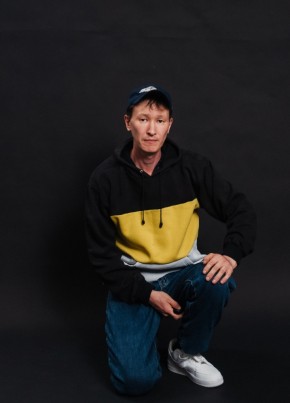 Марк из Якутска 37 лет