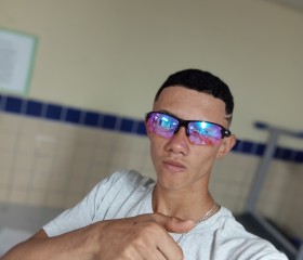 Vinícius, 18 лет, Recife