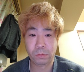 石坂利行, 41, Osaka-shi