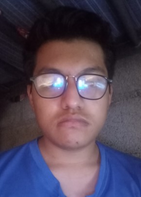 Héctor из Temamatla 19 лет