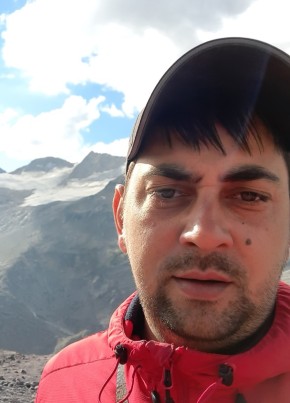 Albert, 43, Russia, Nalchik