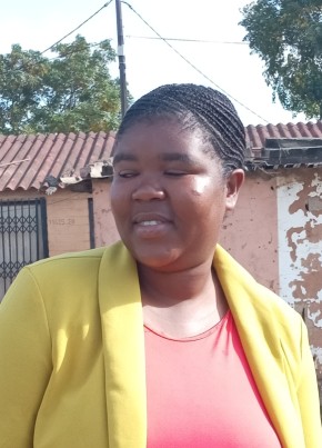 Sphiwe Nothando из ITheku 27 лет