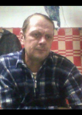 Андрей, 52, Россия, Красноармейская
