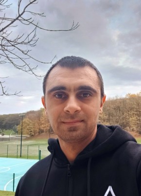 Арам из Ставрополи 38 лет
