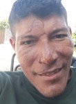 Manuel, 42, Bogota