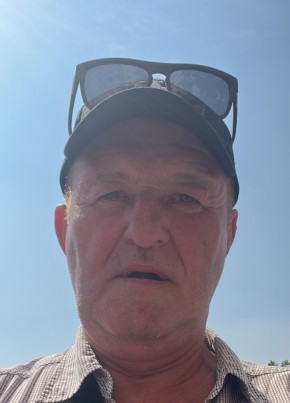 Серж из Віцебска 52 года