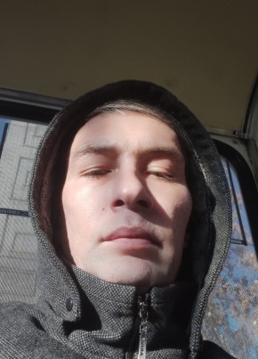 Артëм, 35, Россия, Сарапул