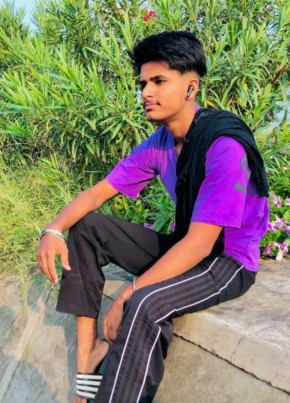 Kamal sandhu, 18, India, Banga
