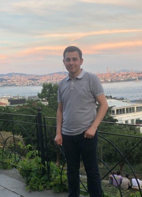 Cahit, 26, Türkiye Cumhuriyeti, İstanbul