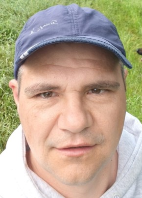 Иван из Софии 39 лет