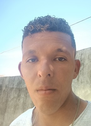 Leonardo из Barra 19 лет