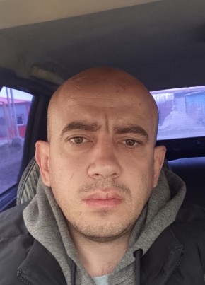 Павел из Челябинска 34 года