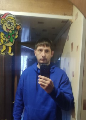 Юрий, 30, Россия, Железногорск (Красноярский край)