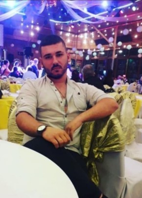 Eray Şimşek, 22, Türkiye Cumhuriyeti, Manisa