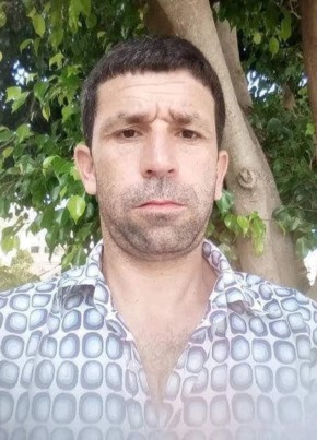 Tadjeddine, 40, Algeria, Algiers