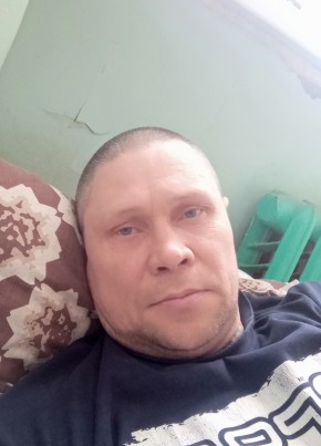 Oleg, 44, Russia, Izhevsk