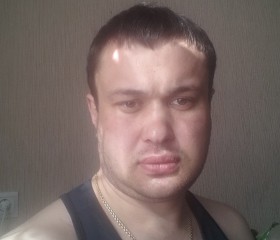 олег, 36 лет, Омск