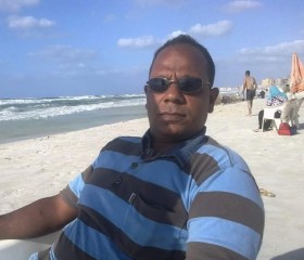 Ahmed, 44, Alexandria