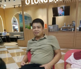 Thành, 34, Hanoi