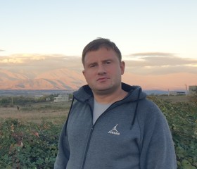 Ilya, 38, Tbilisi