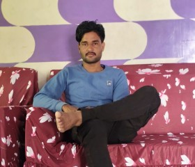 Aarif khan, 18, Al Ain