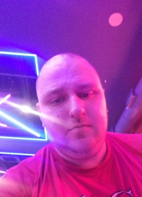 Михаил из Челябинска 34 года