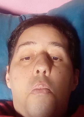 Thiago из Brasília 33 года