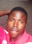 Amos, 19, Kisumu