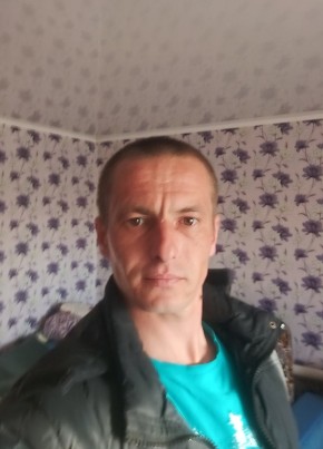 Евгений из Песчанокопское 34 года