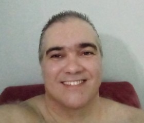 Orlando Silva, 45, Rio de Janeiro