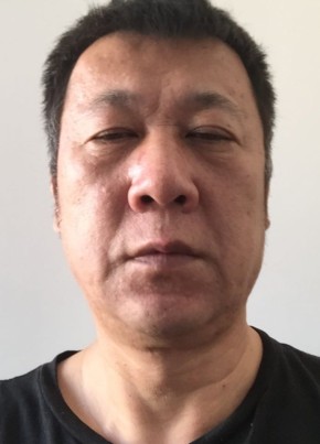 孙红伟, 61, 中华人民共和国, 哈尔滨