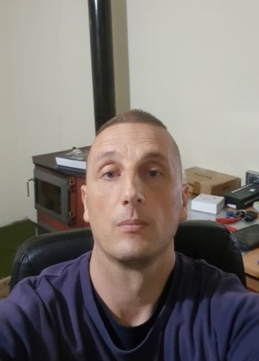 Dejan, 43, Serbia, Kraljevo