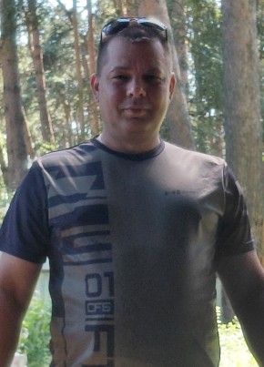 Александр из Протвино 47 лет