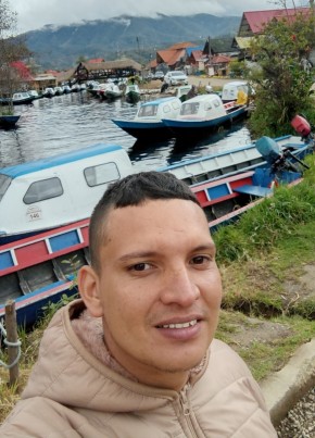 Ivan из Santiago de Cali 33 года