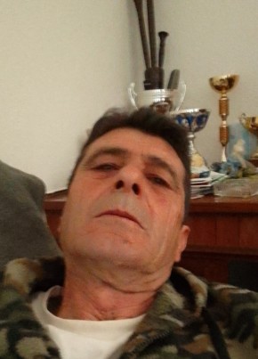 Giuseppe, 65, République Française, Méry