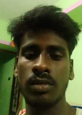 Vasu, 18, India, Bangalore