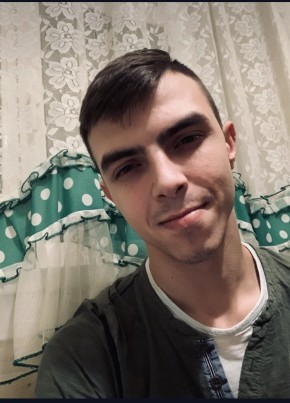 Максим, 27, Россия, Коломна