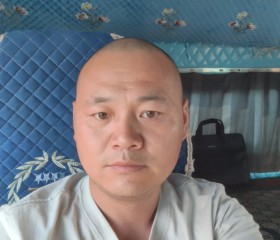 LiGang, 39, Manzhouli