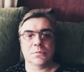 Oleg, 52, Moscow