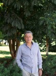 oleg, 55, Orel