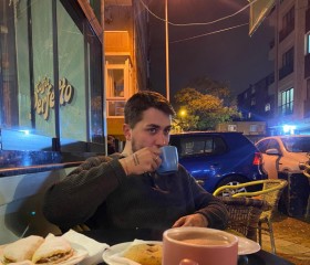 Berk, 28, Qaracuxur