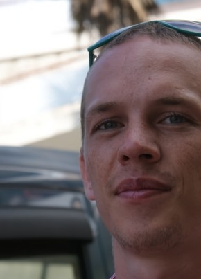 Iskander, 44, Russia, Moscow