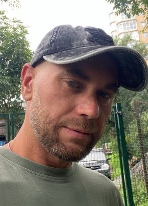 Александр из Владивостока 41 год